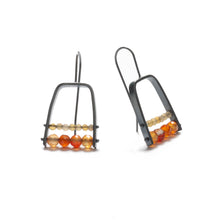 AM01LE Squared Arc Earrings