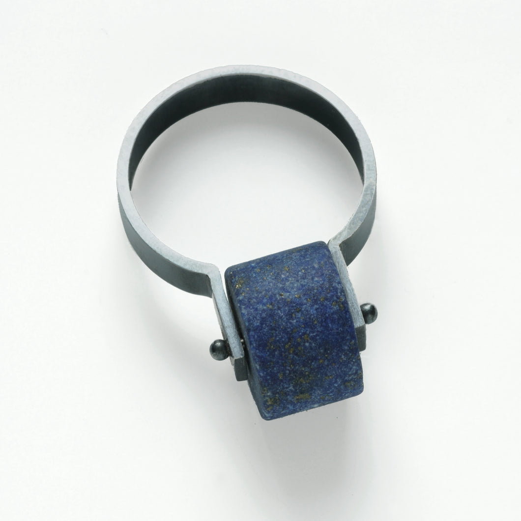 Lapis Wheel Ring