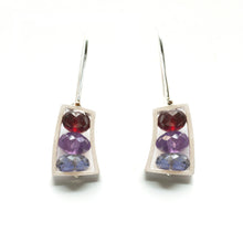 VSJ01LE - Short Wedge Earrings, French wire