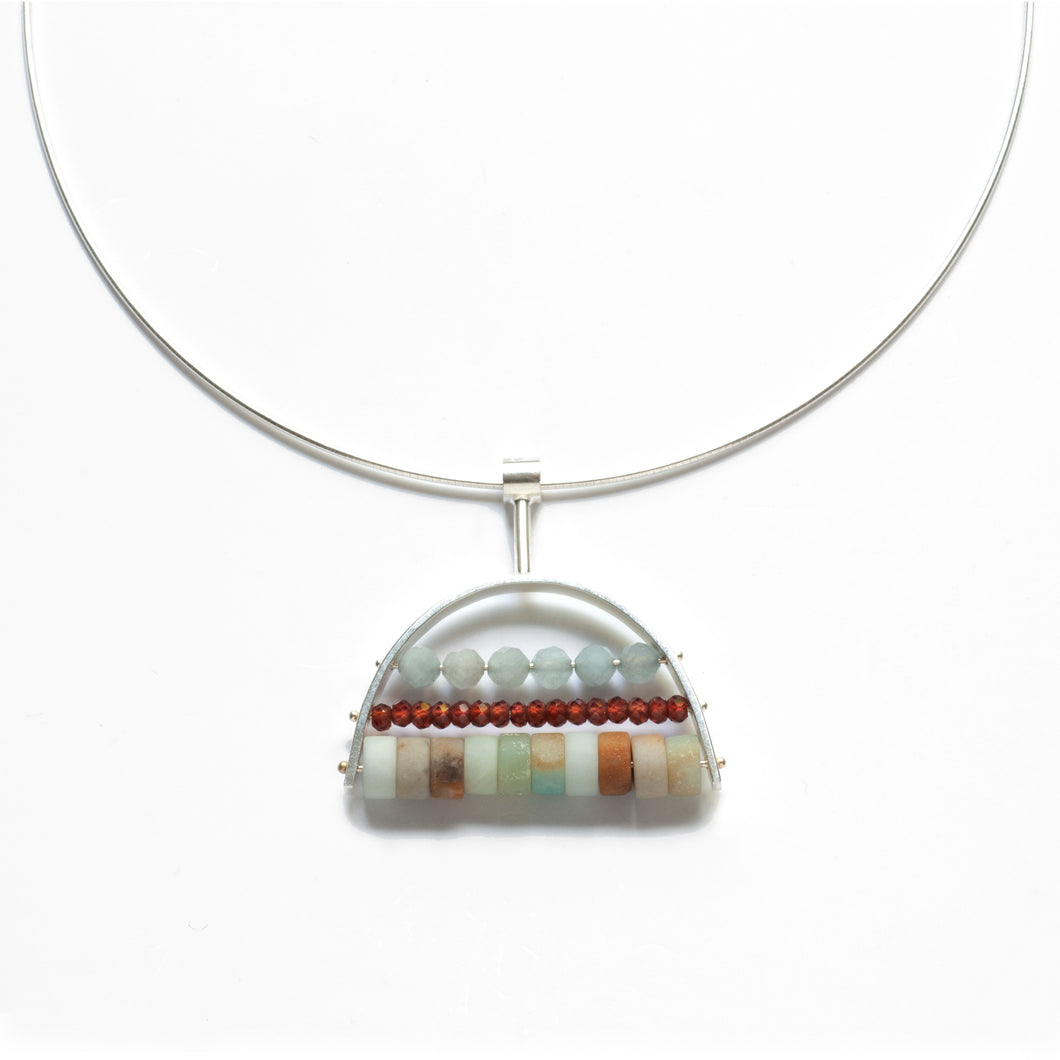 AR20N Medium Arc Necklace