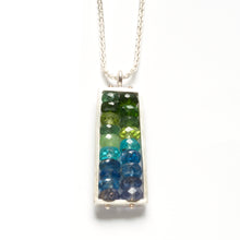 BR11VN - Medium Vertical Frame necklace