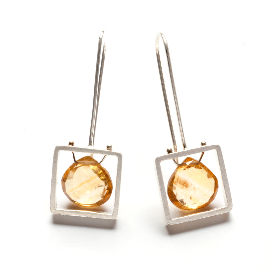 CSJ02SE, CSJ02LE - Square Frame Earrings