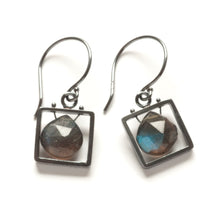 CSJ02SE, CSJ02LE - Square Frame Earrings