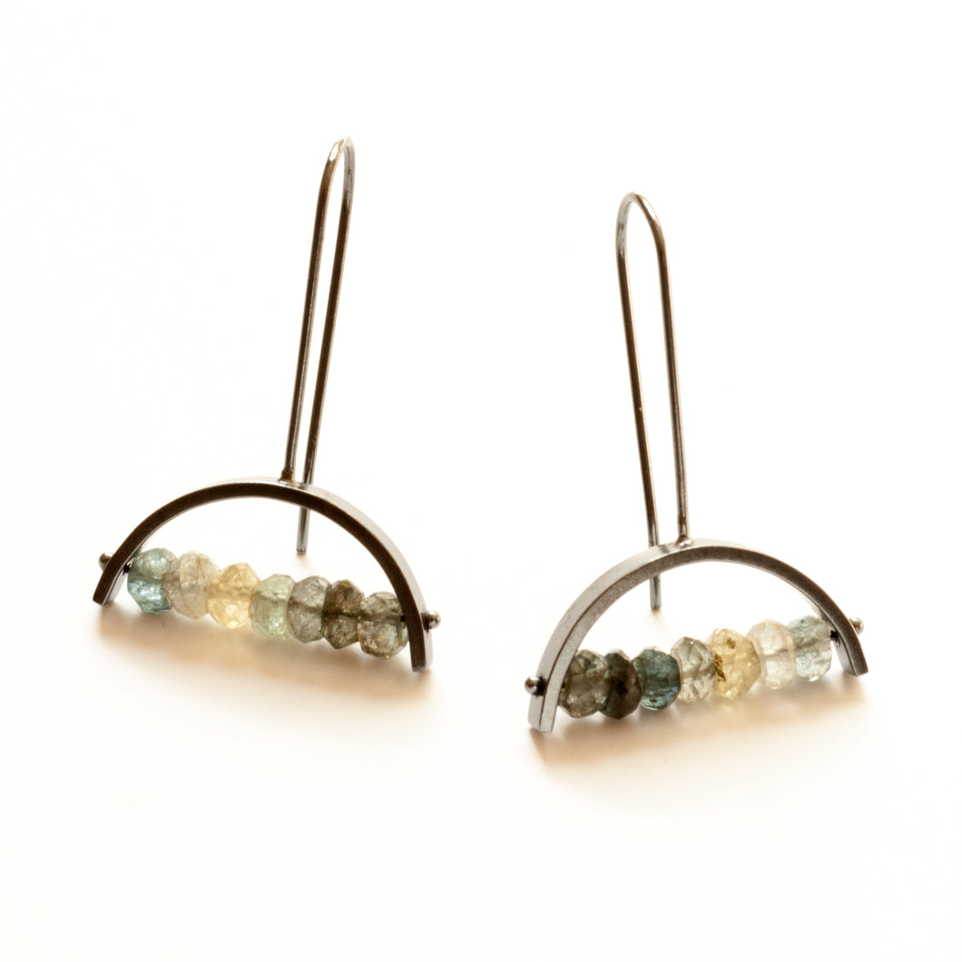 HM05LE - Half Moon Earrings