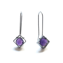 MJ01E - Mini Diagonal Square Earrings
