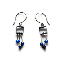 MJ04SE - Small Square Earrings with a fringe