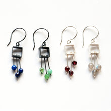 MJ04SE - Small Square Earrings with a fringe