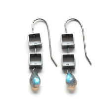 MP20E - Tumbling Mini Square Earrings with Teardrop Briolettes