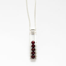 RV04N - Swiveling Rectangle Necklace