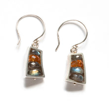 VSJ01SE - Short Wedge Earrings, Dangle