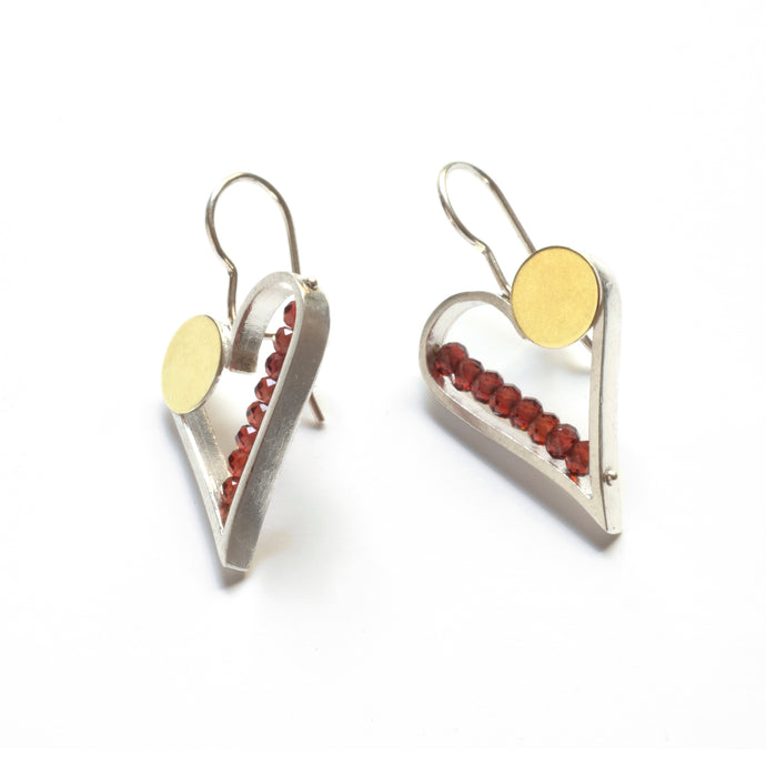 HJ05LE - Heart Earrings with Gold Dot and stones