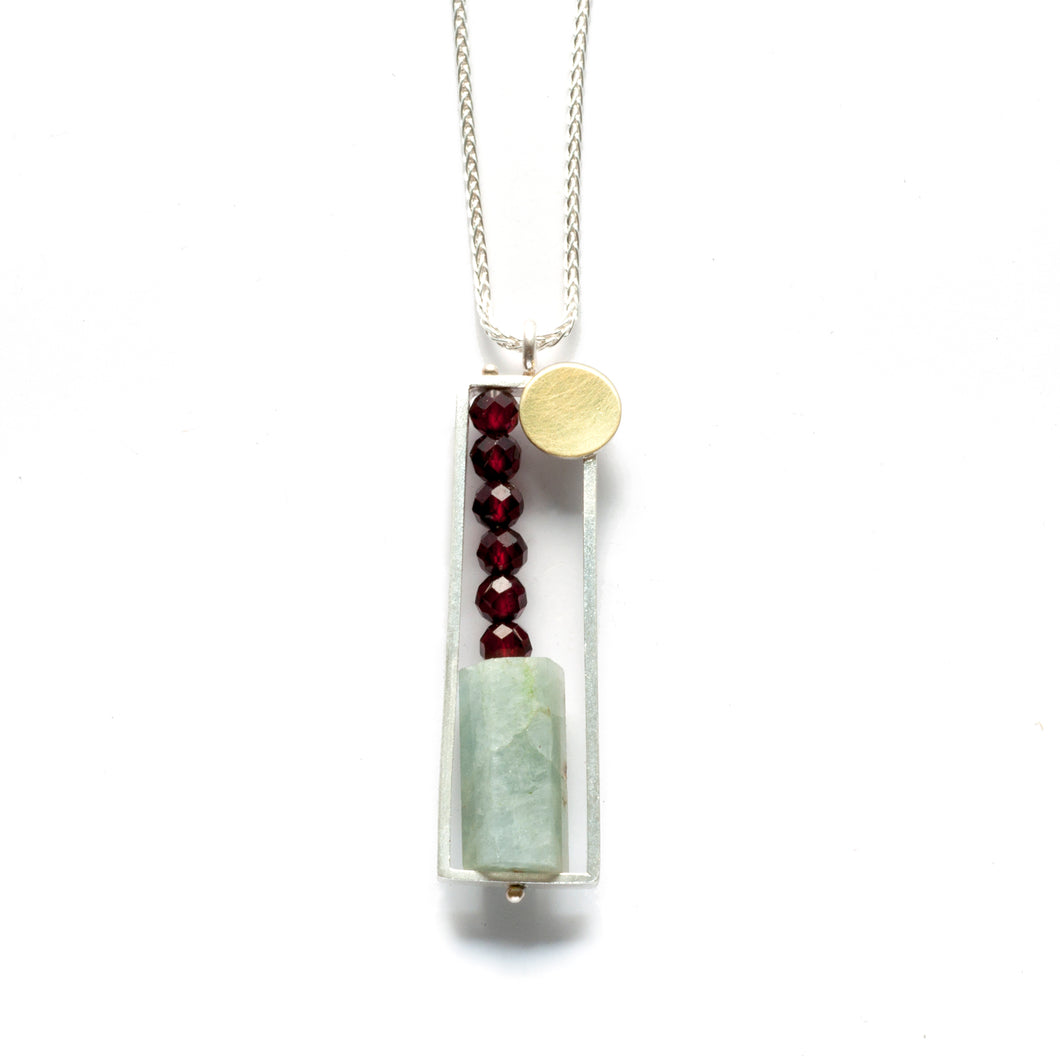BP15N - Vertical Frame necklace with Aquamarine and Garnet