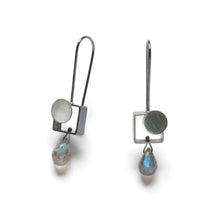 MJ22LE - Small Square Earrings with Dots and Teardrop stones