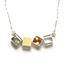 MJ41N - 4 SMALL Squares Necklace, Horizontal