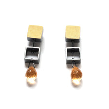 MP11PE - Mini Square Earrings with Teardrop Briolettes, post