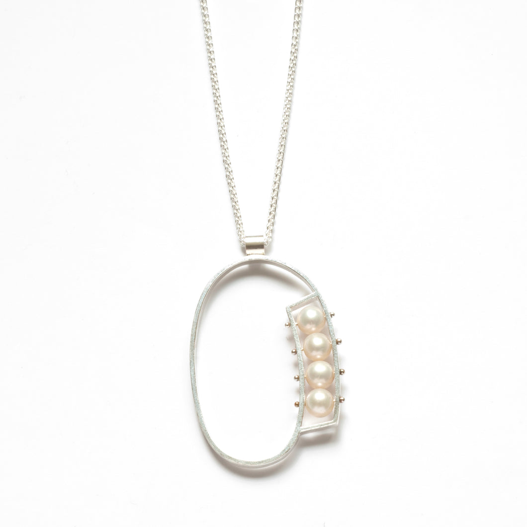 QS42N - Large Swirl Necklace with 4 Fresh water pearls