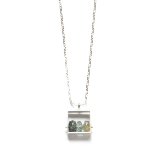 SRJ23N - Rectangle Necklace with 3 stones