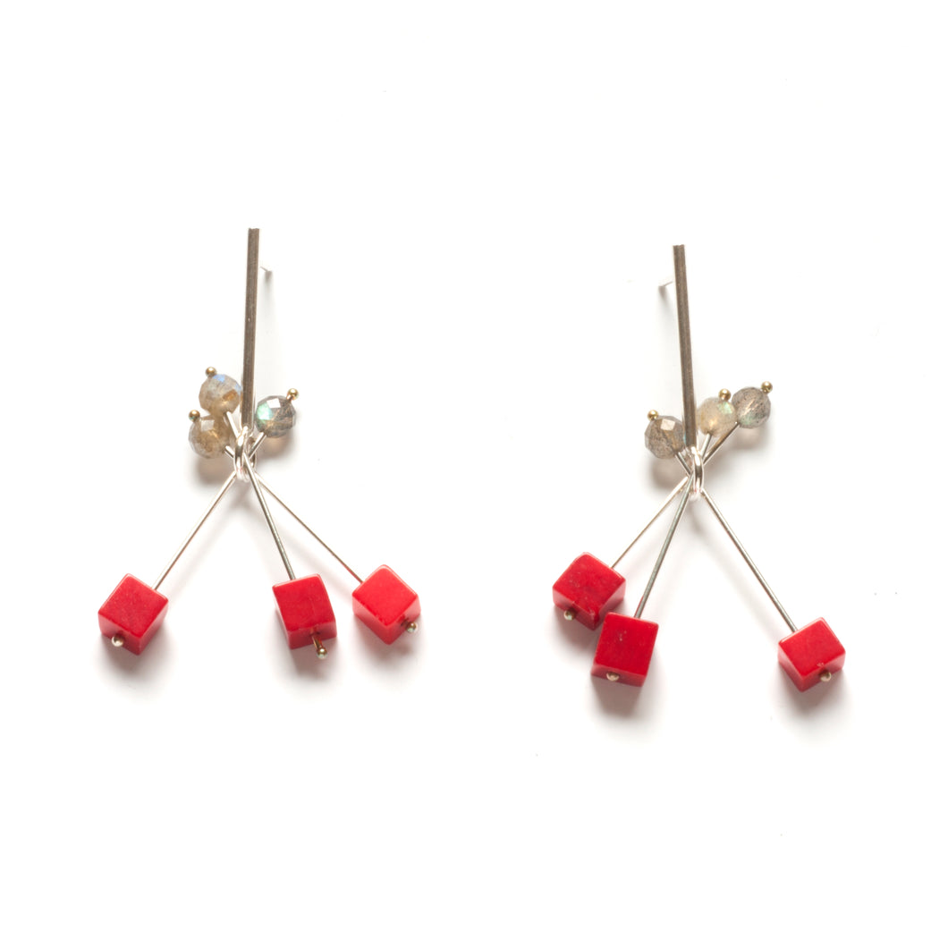 VX06PE - Fireworks Earrings with Coral Cubes